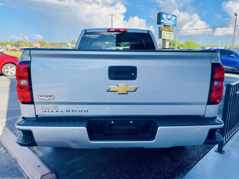 2016 Chevrolet Silverado 1500 Custom
