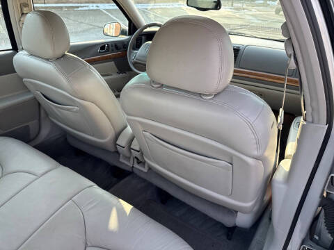 2000 Lincoln Continental