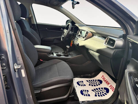 2020 Kia Sorento LX V6