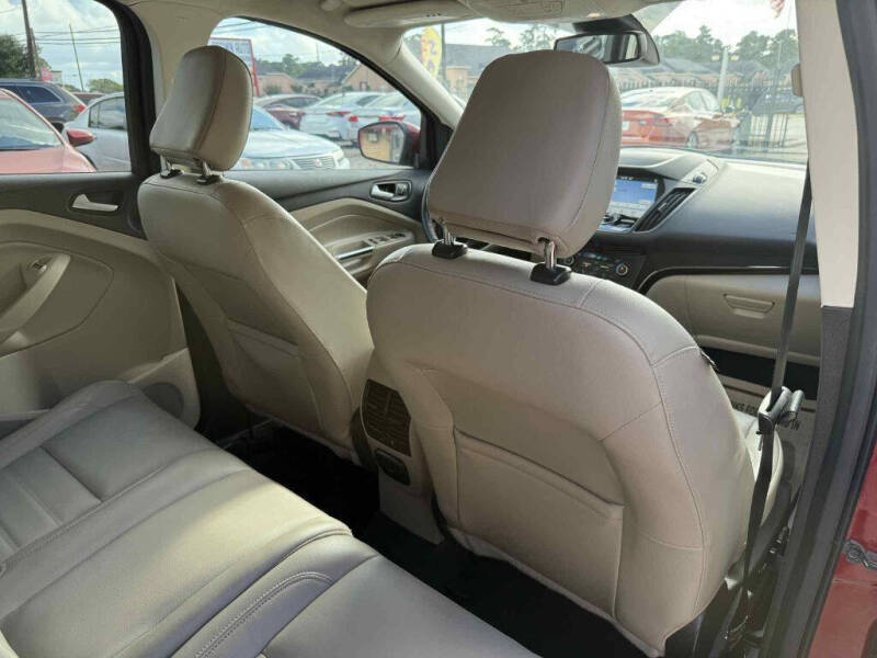 2019 Ford Escape Titanium