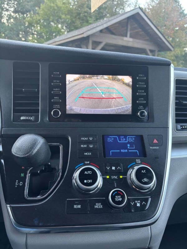 2018 Toyota Sienna L 7-Passenger