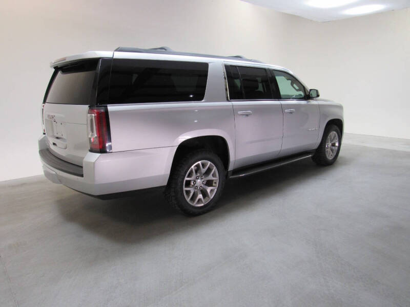 2016 GMC Yukon XL SLT