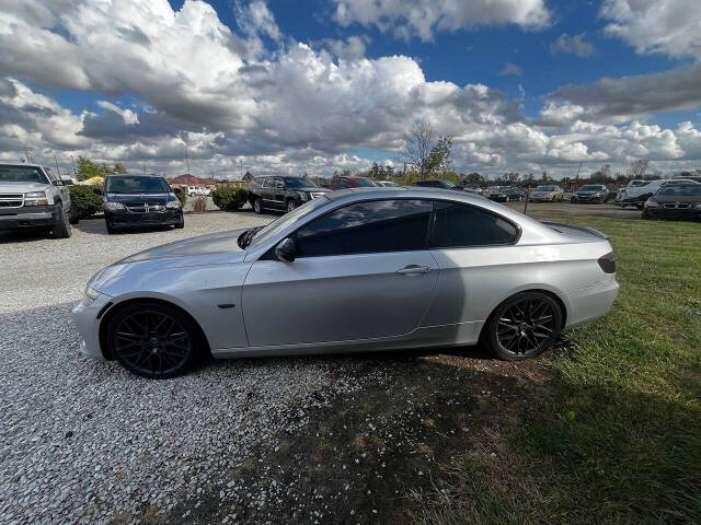 2012 BMW 3 Series for sale at Quartz Auto Sales in Indianapolis, IN