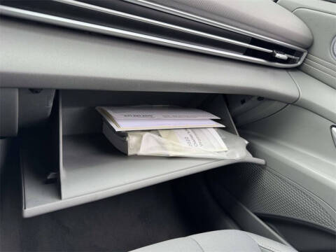 2022 Hyundai Elantra