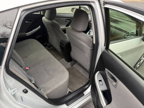 2012 Toyota Prius Two