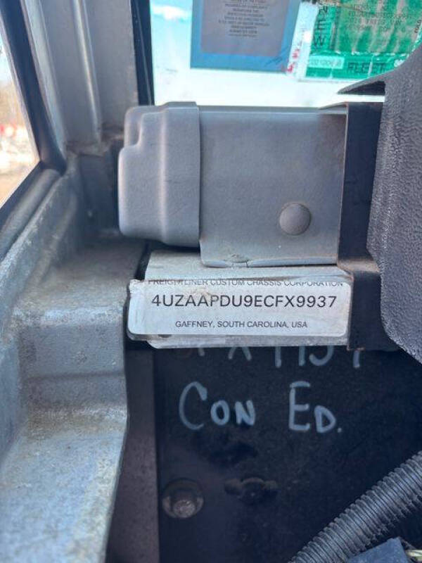 2014 Freightliner MT45 Chassis