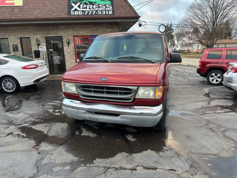 1999 Ford E-150 XLT