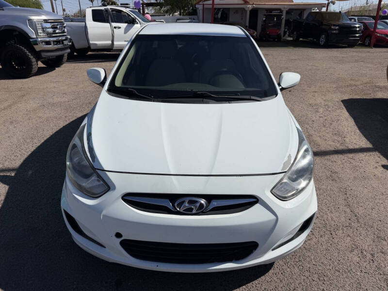 2013 Hyundai Accent GLS