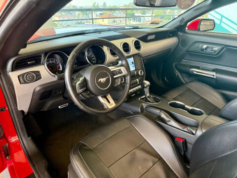 2017 Ford Mustang EcoBoost Premium