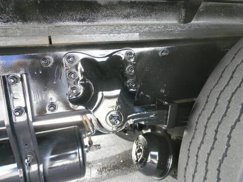 2023 Freightliner M2 106