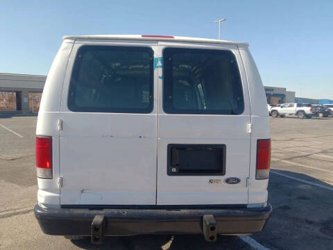 2011 Ford E-Series E-250