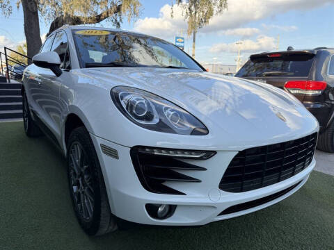 2015 Porsche Macan S