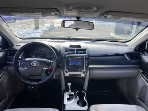 2013 Toyota Camry LE