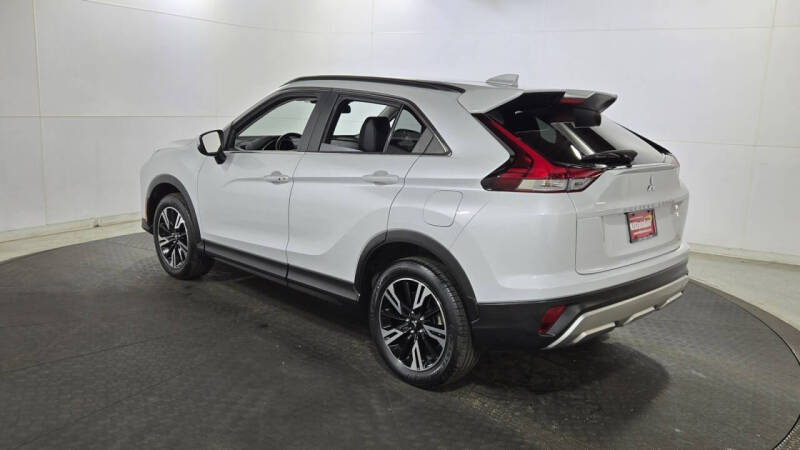 2023 Mitsubishi Eclipse Cross SE