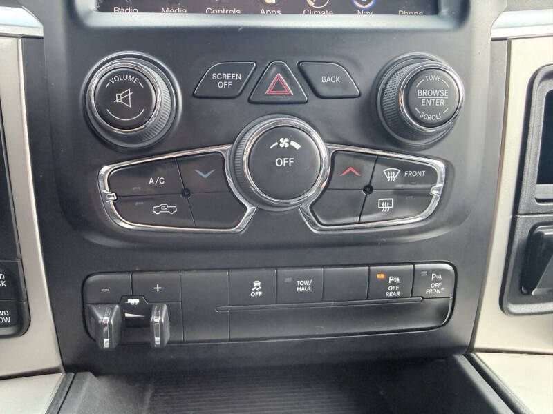 2016 RAM 1500 Big Horn