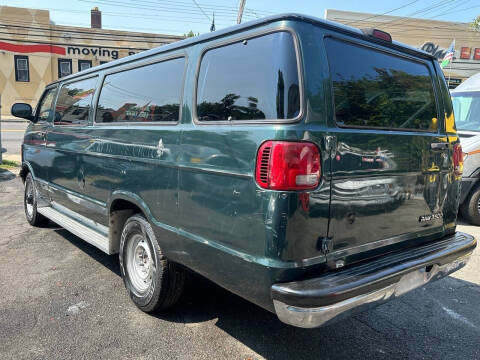2002 Dodge Ram Van 3500 Maxi