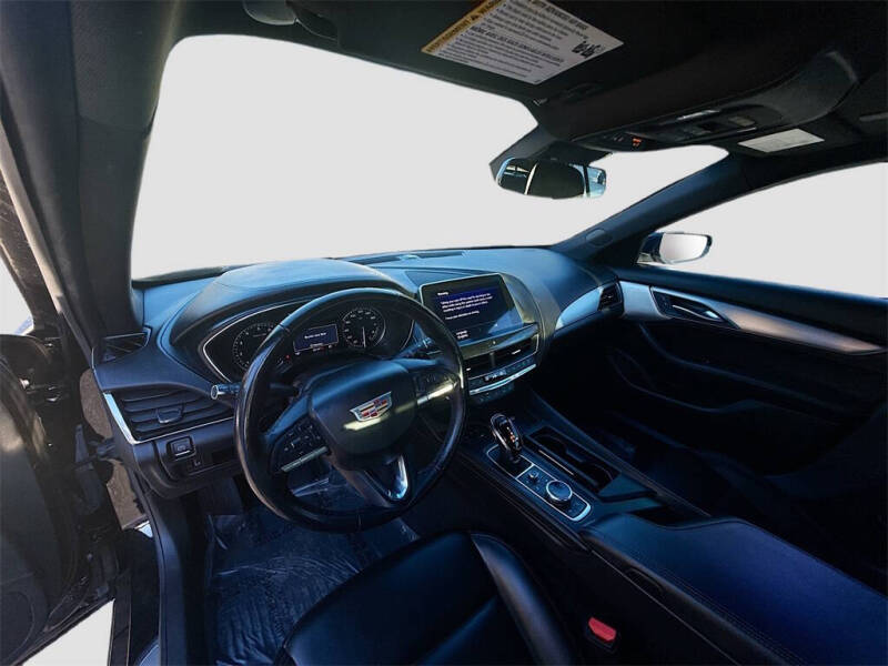 2024 Cadillac CT5 Luxury