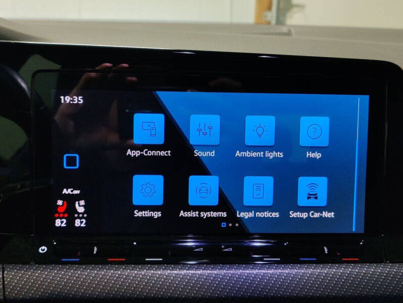 2022 Volkswagen Golf R 4Motion