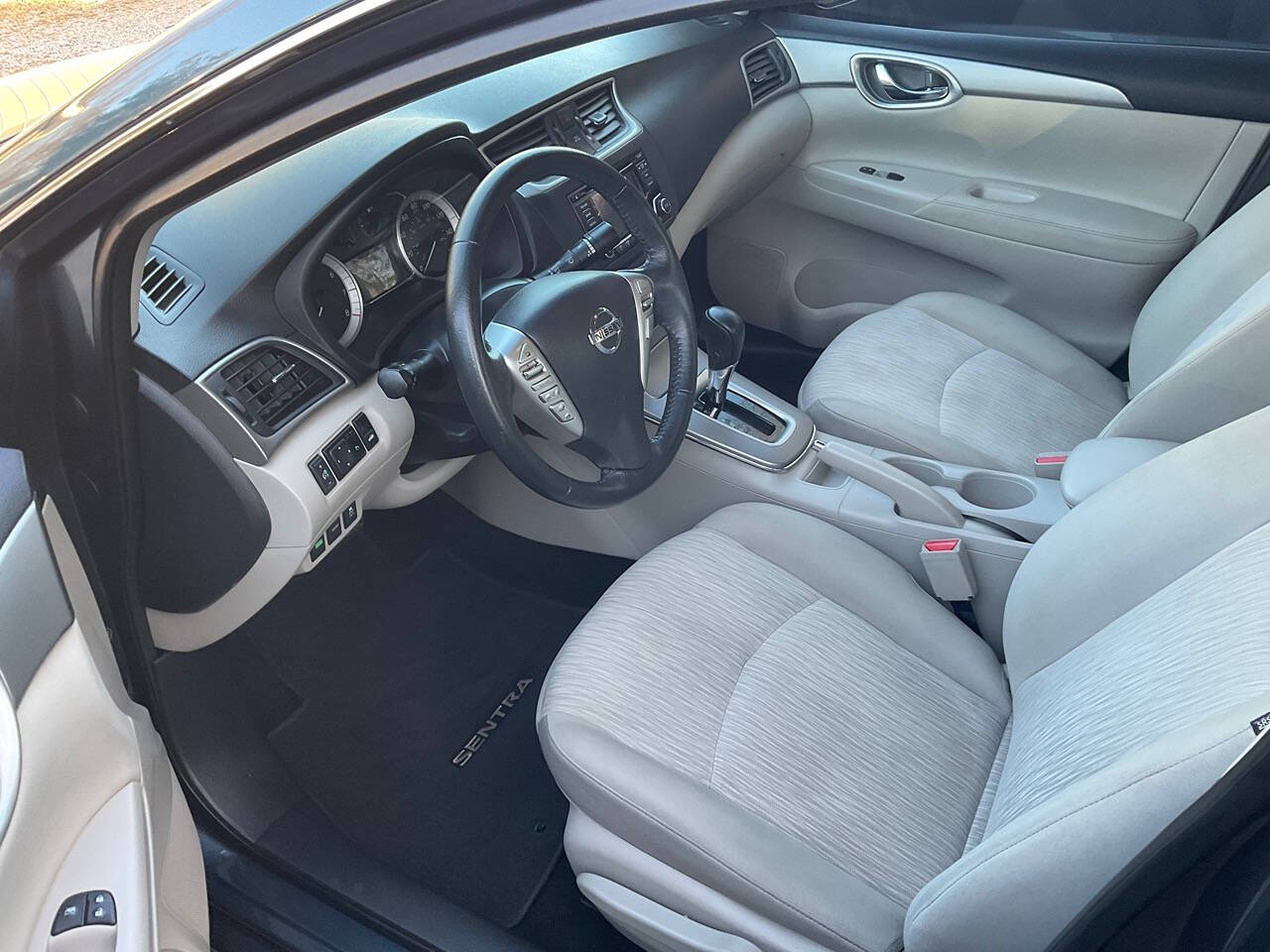 2015 Nissan Sentra for sale at Car Connection in Harrison, AR