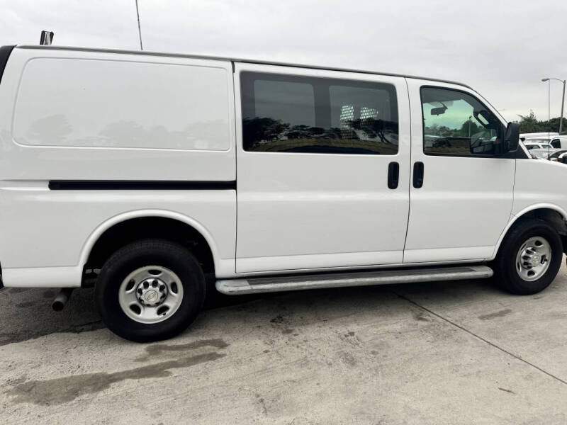 2019 Chevrolet Express 2500