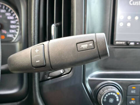 2017 Chevrolet Silverado 1500 Custom