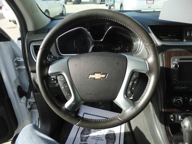 2017 Chevrolet Traverse LT