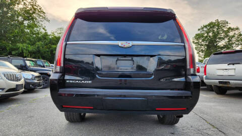 2015 Cadillac Escalade ESV Luxury