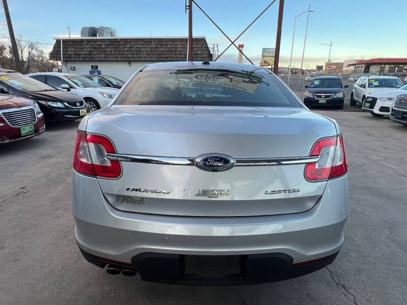 2011 Ford Taurus Limited