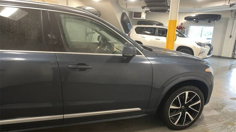 2023 Volvo XC90 B6 Plus Bright Theme 6P