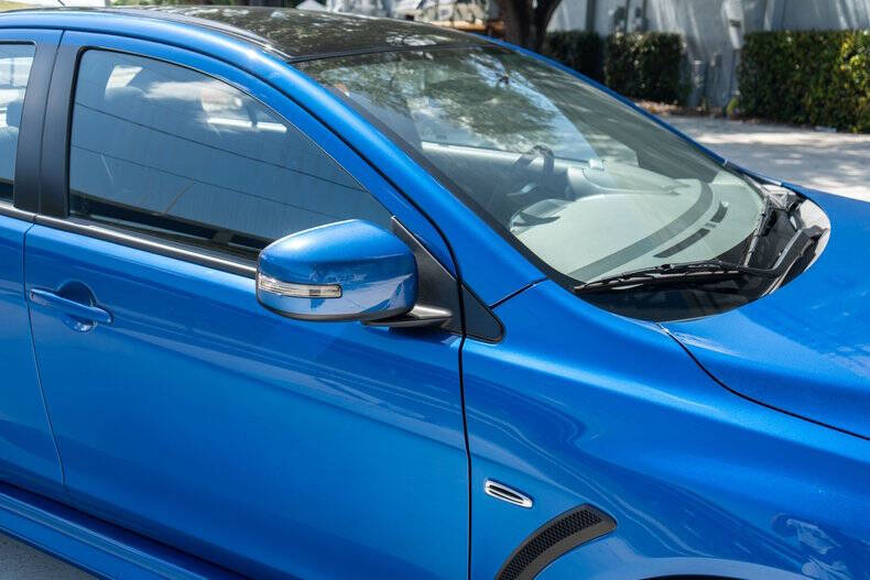 2015 Mitsubishi Lancer ES