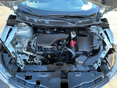 2017 Nissan Rogue Sport SV