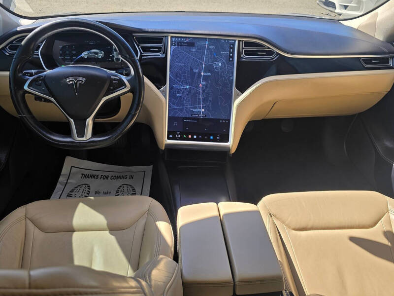2016 Tesla Model S 75D