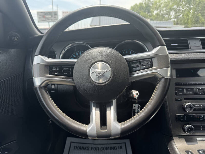 2014 Ford Mustang V6