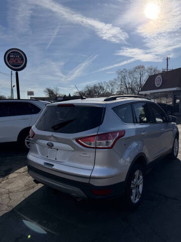 2016 Ford Escape SE