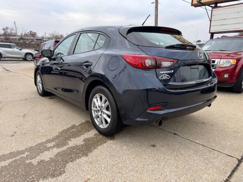 2018 Mazda MAZDA3 Sport