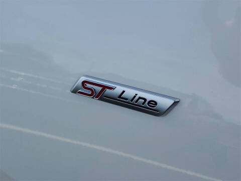 2026 Ford Escape Hybrid ST-Line Elite