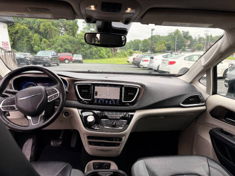 2019 Chrysler Pacifica Touring L Plus