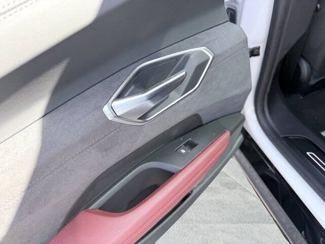 2024 Audi e-tron GT quattro Premium Plus