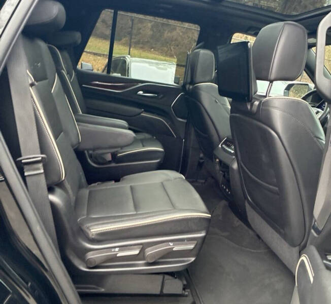 2023 Cadillac Escalade Premium Luxury