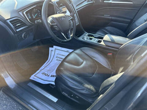 2020 Ford Fusion Titanium