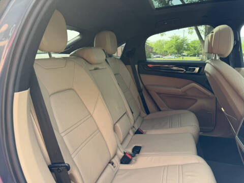 2020 Porsche Cayenne Coupe