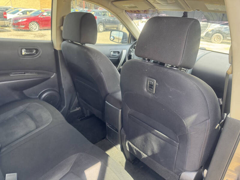 2015 Nissan Rogue Select S