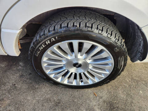2016 Lincoln Navigator Select