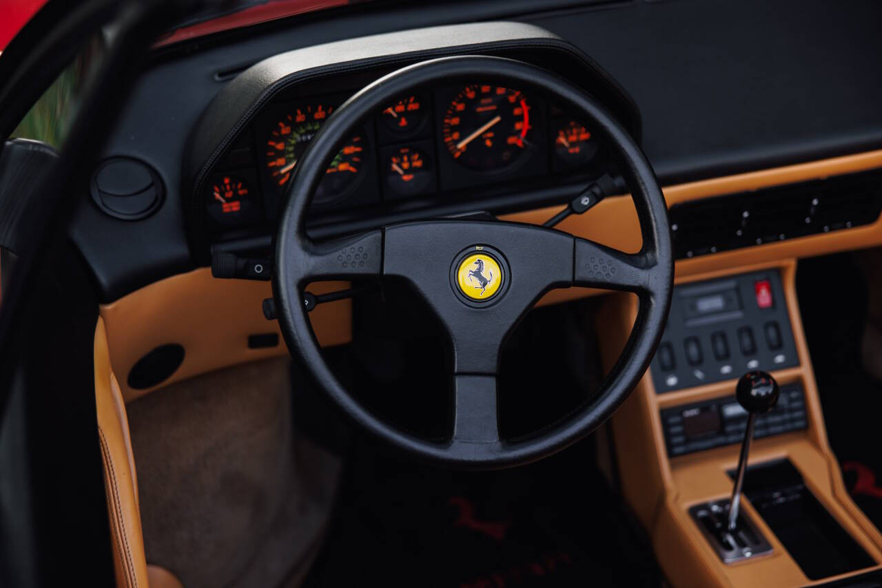 1989 Ferrari Mondial 27