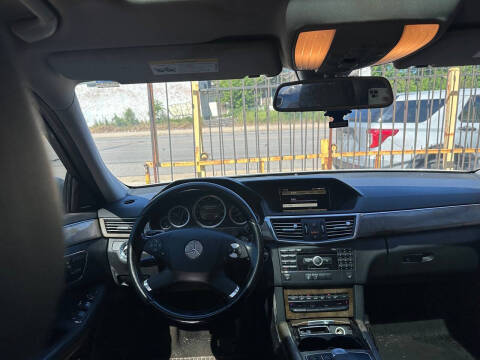 2010 Mercedes-Benz E-Class E 350 Luxury 4MATIC