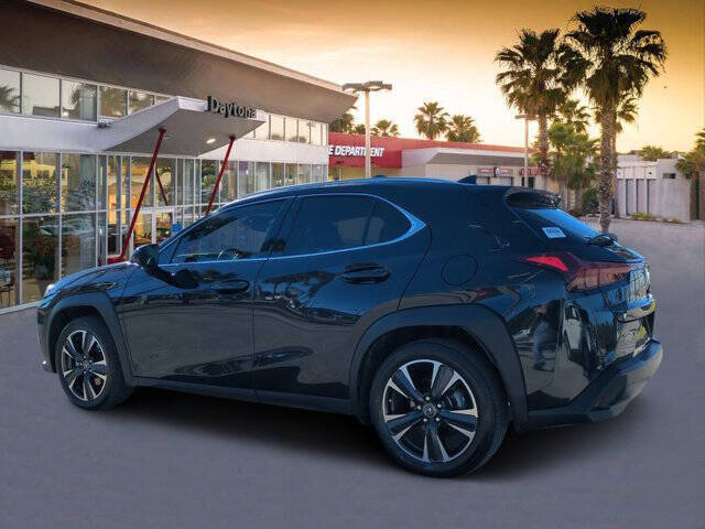2024 Lexus UX 250h