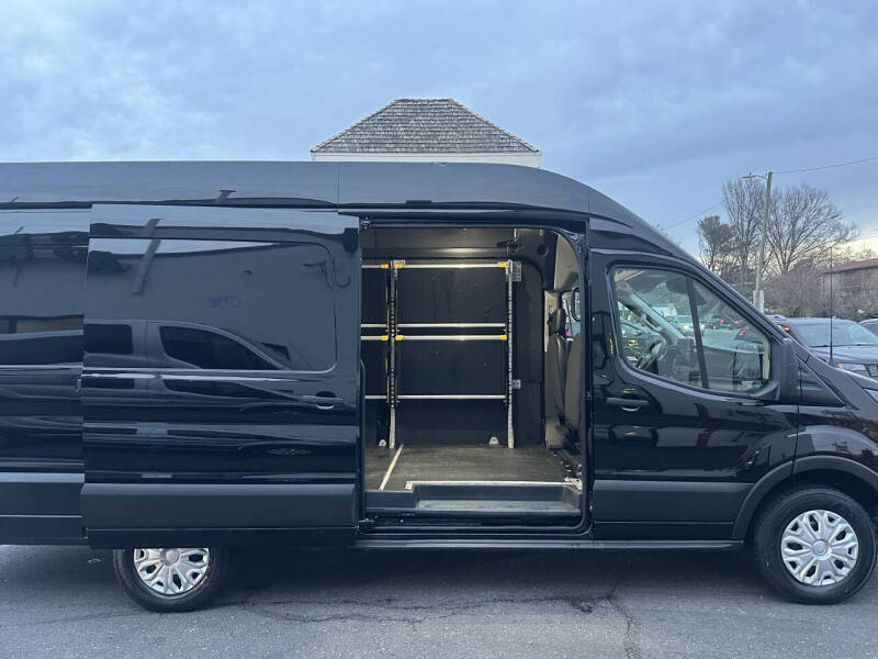 2023 Ford E-Transit 350