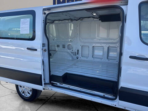 2025 Ford Transit