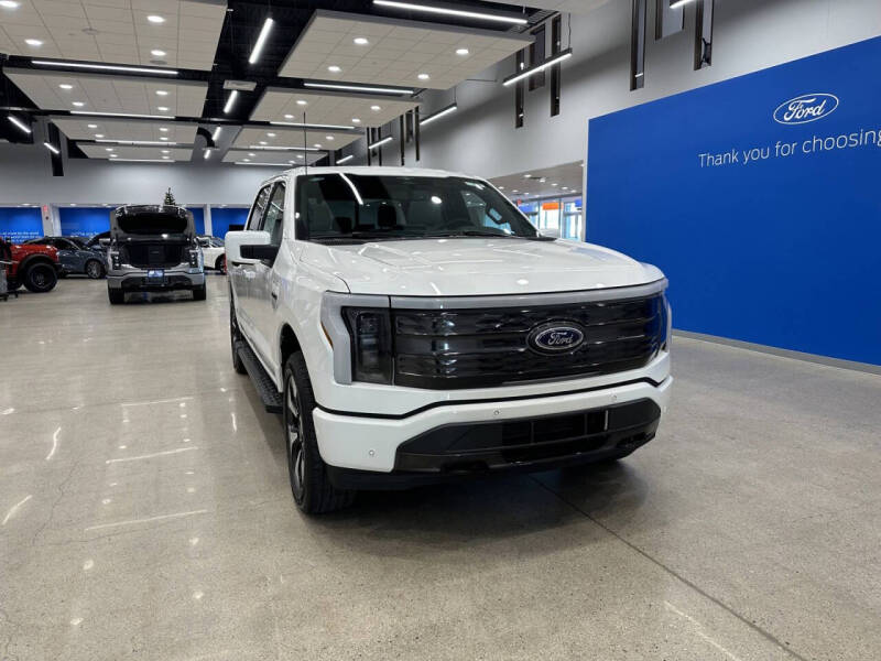 2023 Ford F-150 Lightning XLT