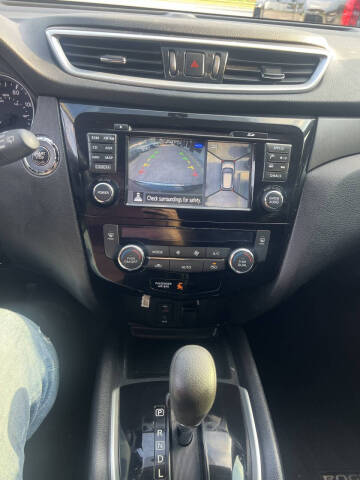 2015 Nissan Rogue SV